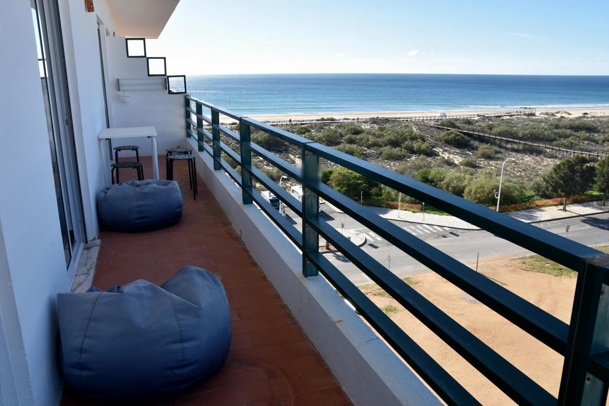 Beach House Monte Gordo Bagian luar foto