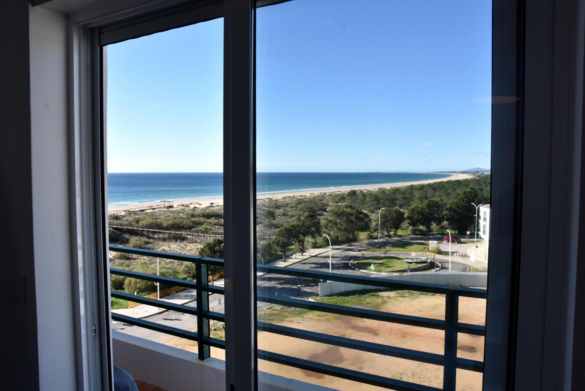Beach House Monte Gordo Bagian luar foto
